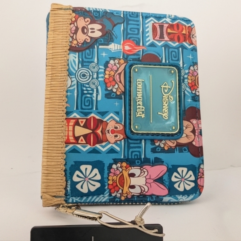 Tiki Mickey Hardtag Loungefly Wallet NWT - Picture 2 of 4